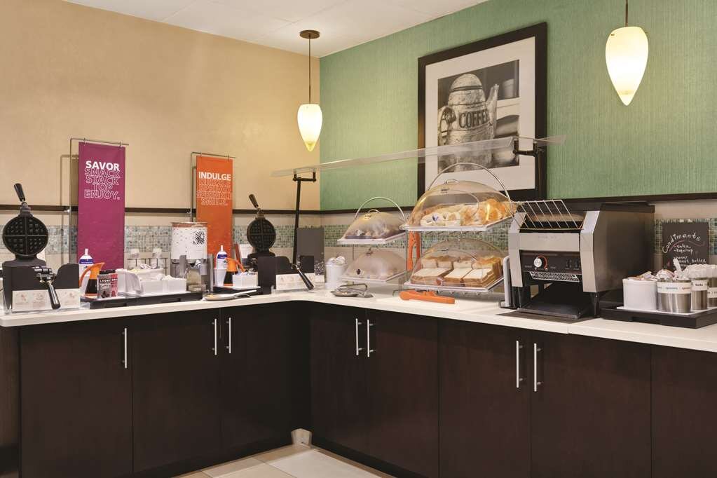 Hotel photo 82 of Hampton Inn Orlando International Drive / Convention Center.