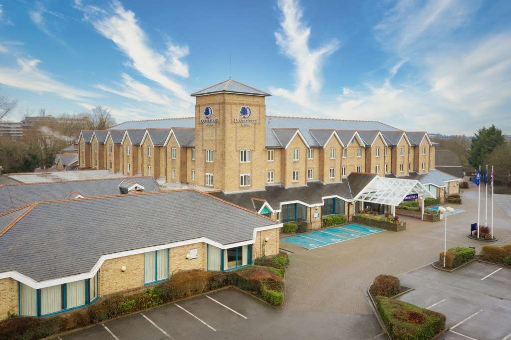 DOUBLETREE BY HILTON LONDON ELSTREE Updated 2024 Borehamwood