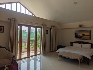 Room & Suite