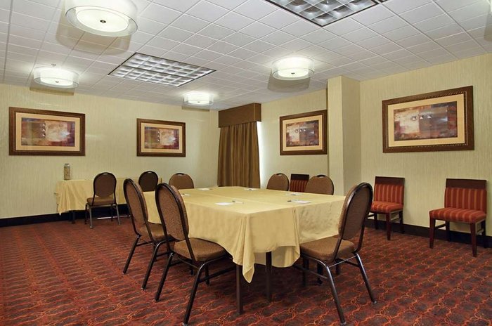 HAMPTON INN COLUMBUS-AIRPORT - Updated 2024 Prices & Hotel Reviews (Ohio)