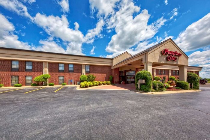 HAMPTON INN CLARKSVILLE - Prices & Hotel Reviews (AR)