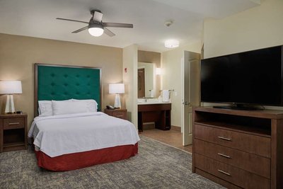 Hotel photo 2 of Homewood Suites by Hilton Sarasota.