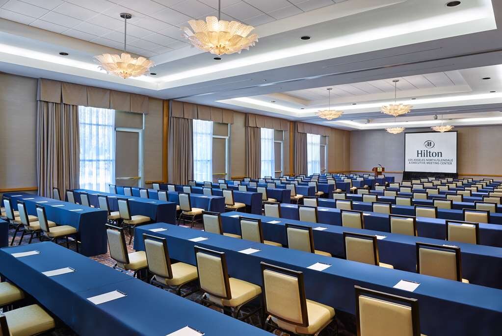 Hotel photo 90 of Hilton Los Angeles North/Glendale & Executive Meeting Ctr.