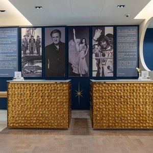 Hotel Astra - Reception Desk
