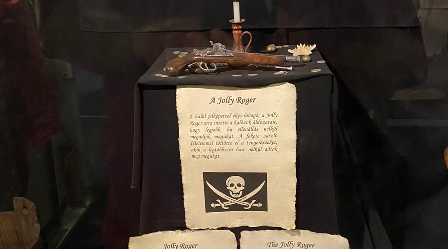 Jolly Roger - the flag of piracy .... 