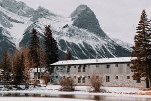 Lamphouse Hotel in Canmore
