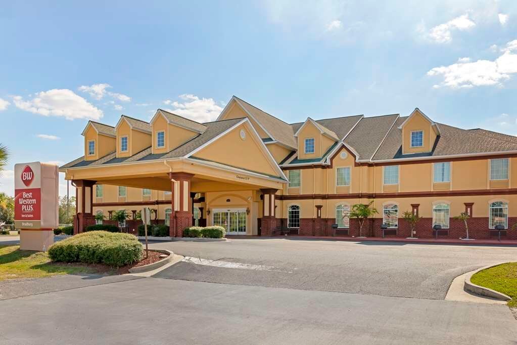 BEST WESTERN PLUS BRADBURY INN & SUITES $115 ($̶1̶2̶8̶) - Prices ...