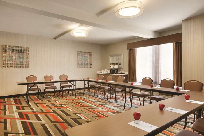 Hampton Inn & Suites Atlanta Buckhead Place, Atlanta – Preços atualizados  2023