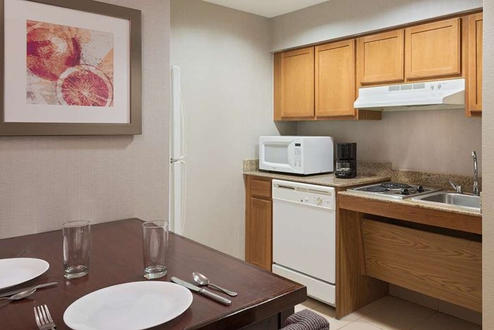 HOMEWOOD SUITES BY HILTON ORLANDO THEME PARKS $110 ($̶2̶0̶6̶