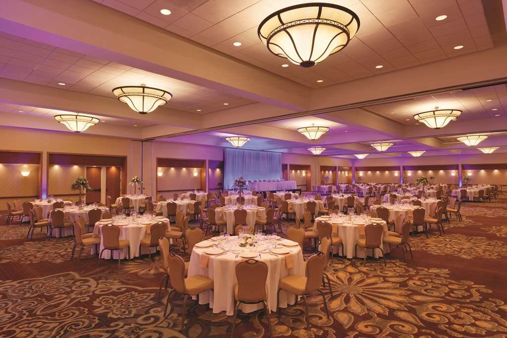 Hotel photo 2 of Hilton DFW Lakes Executive Conference Center.