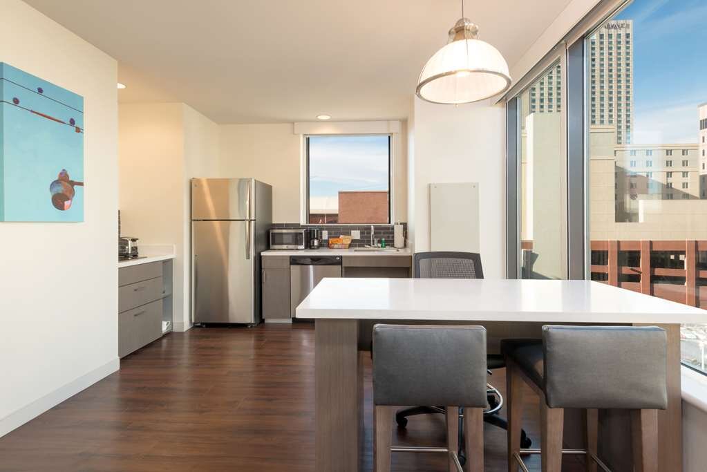 HYATT HOUSE DENVER DOWNTOWN 166 5 0 8 Updated 2023 Prices   Suite 