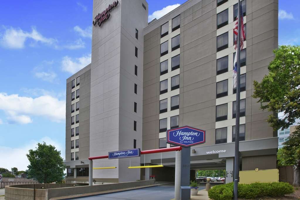 Hotel photo 26 of Hampton Inn Pittsburgh University/Medical Center.