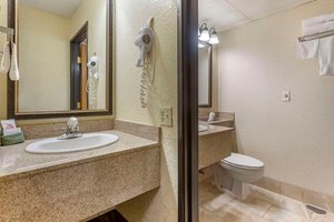 Room & Suite