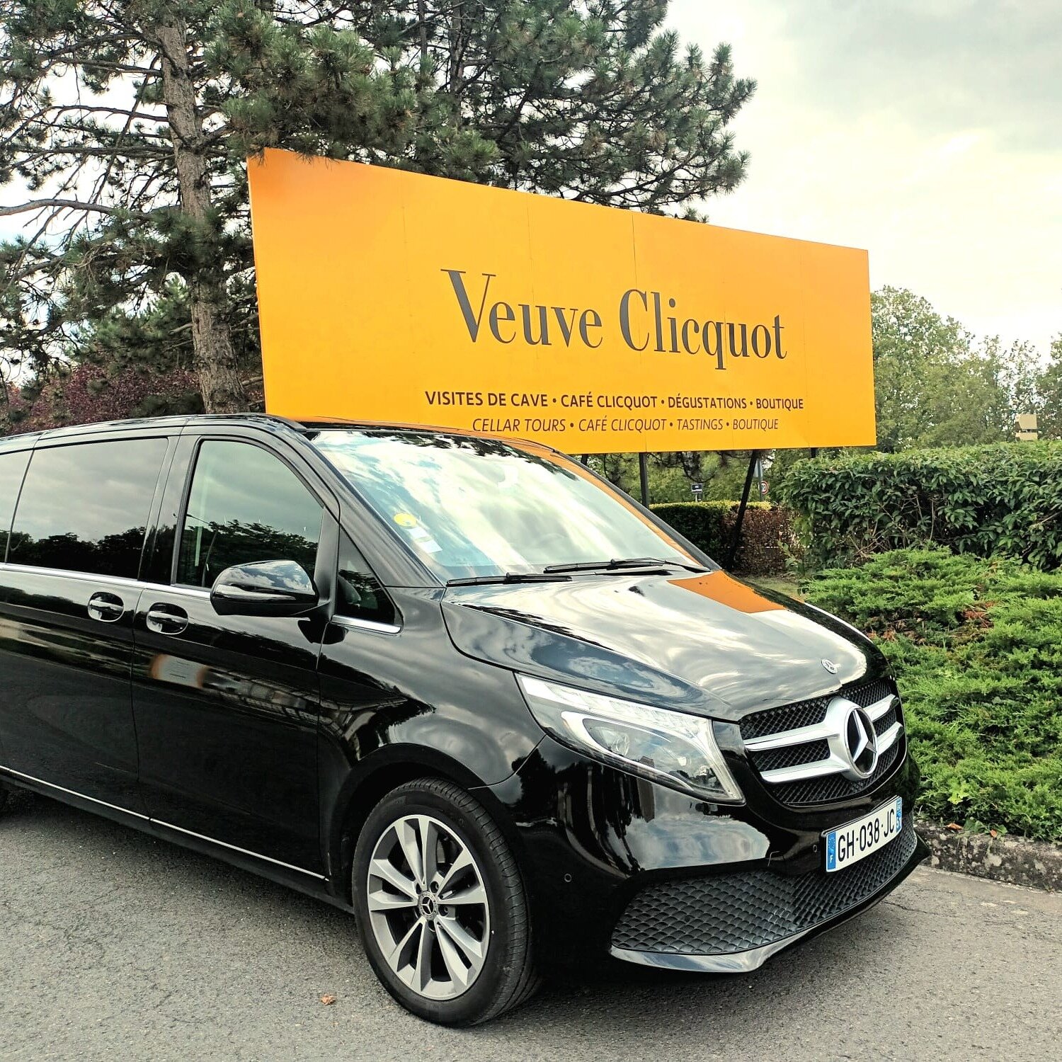 Chauffeur de van online