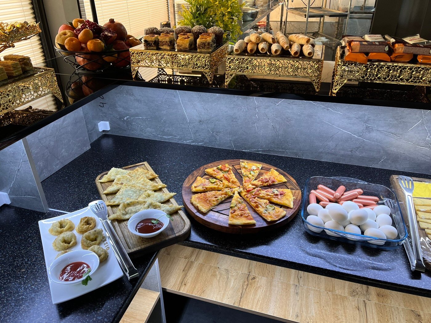 Medina Hotel Samarkand (사마르칸트) - 호텔 리뷰 & 가격 비교