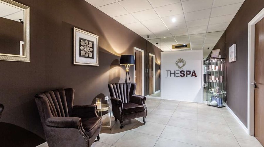 Spa entrance