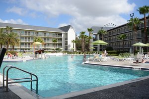 Piscine et plage