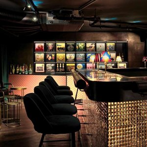 Bar Lounge