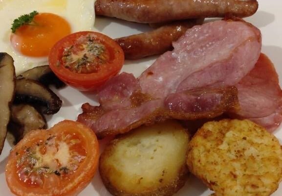 Incredible breakfast. You also get warm croissants, cereals , yoghurt's, fruit, cheese, granola & freshly squeezed orange juice as well as a selection of toast with honey, jams, marmalades, lemon curd, everything you can think of,  Absolutely delicious. 