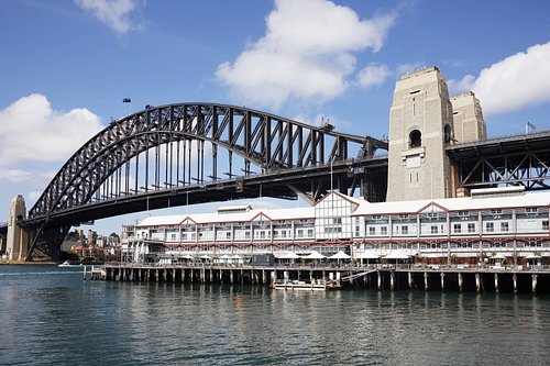 Electrolight — Pier One Sydney Harbour