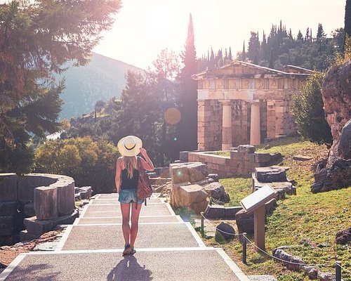 Greece Travel: Delphi