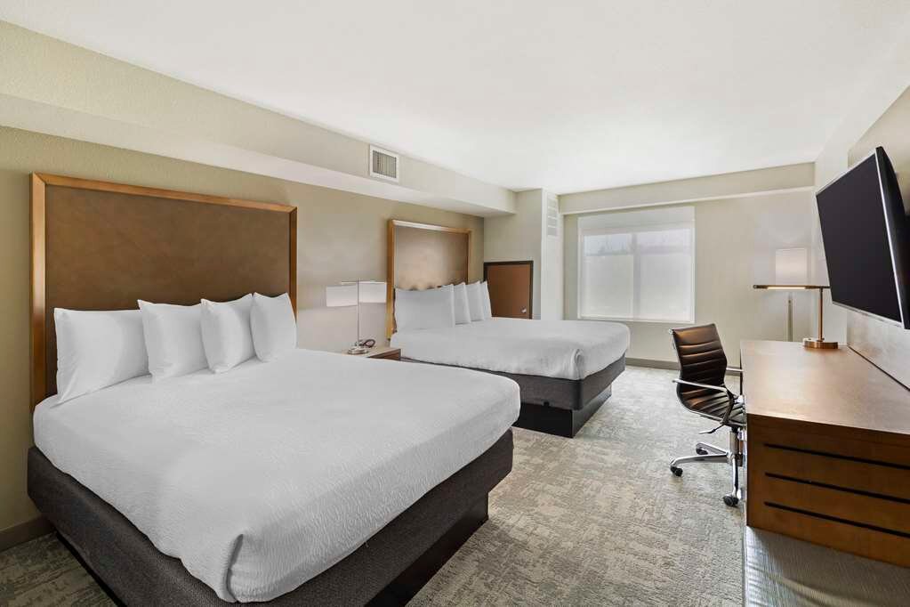 Hotel photo 34 of Best Western Plus Henderson Hotel.