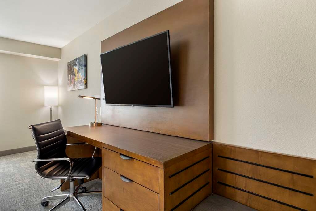 Hotel photo 36 of Best Western Plus Henderson Hotel.