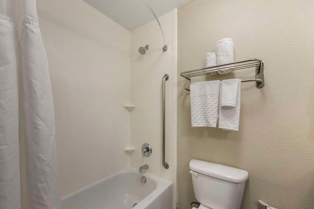 Hotel photo 45 of Best Western Plus Henderson Hotel.