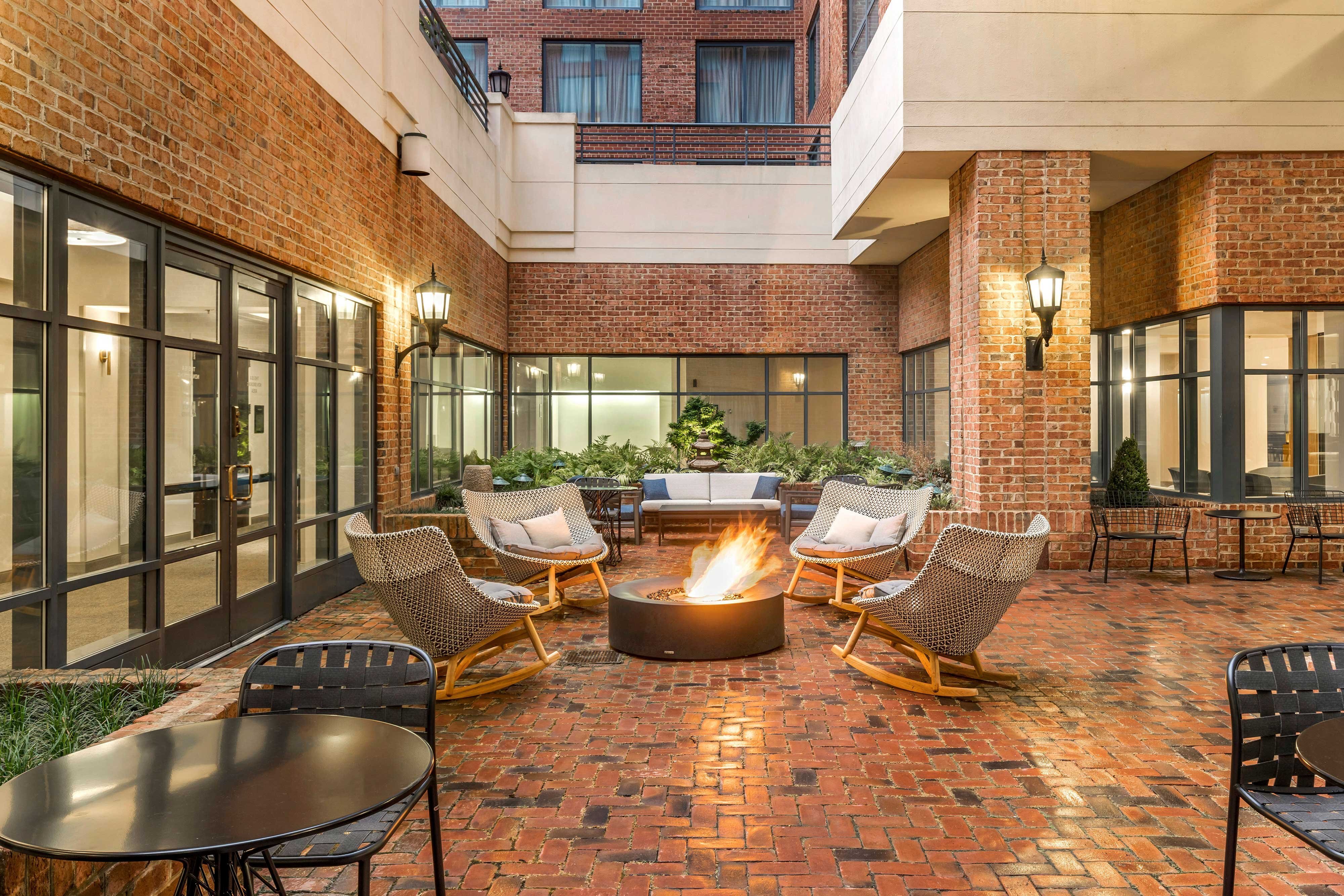 SHERATON SUITES OLD TOWN ALEXANDRIA Updated 2024 Prices Hotel