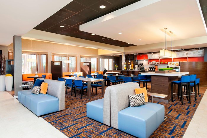 COURTYARD BY MARRIOTT CHICAGO GLENVIEW/NORTHBROOK $95 ($̶1̶1̶7̶ ...