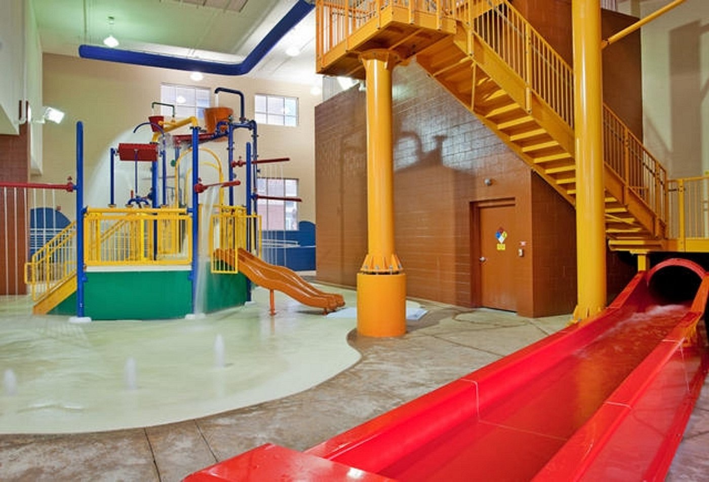 Water Park With 3 Story ?w=1400&h= 1&s=1