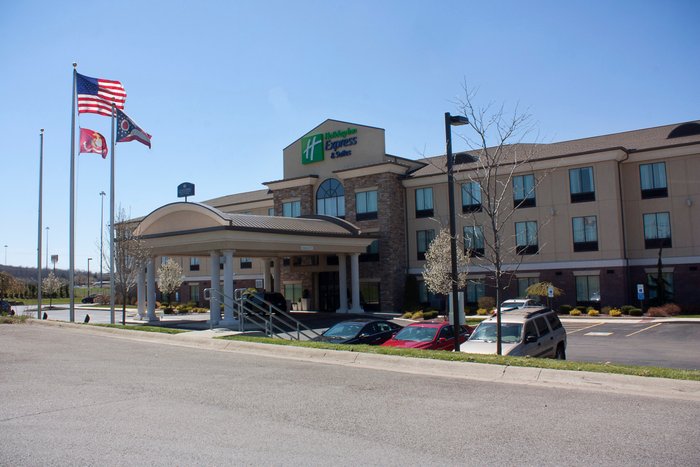 HOLIDAY INN EXPRESS & SUITES YOUNGSTOWN WEST - AUSTINTOWN - Updated ...