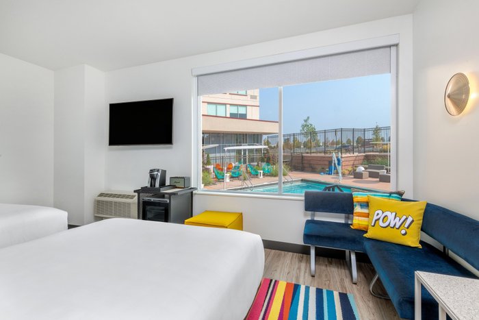 Aloft Denver North Westminster Pool Pictures & Reviews - Tripadvisor