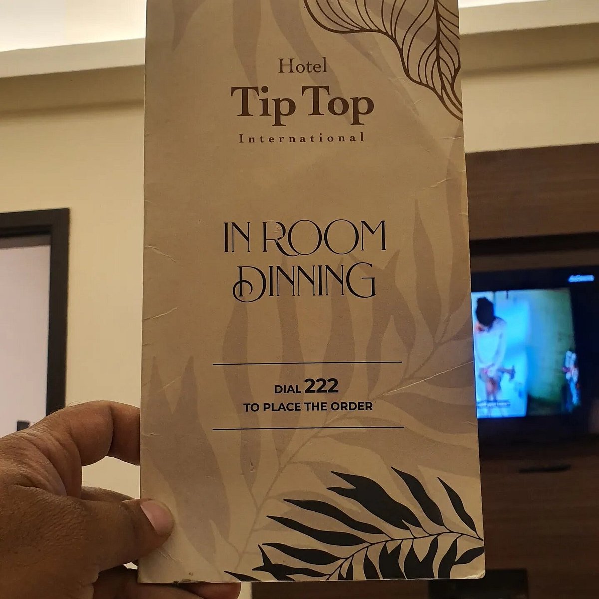 Hotel Tip Top International Pune 𝗕𝗢𝗢𝗞 Pune Hotel 𝘄𝗶𝘁𝗵 ₹𝟬  𝗣𝗔𝗬𝗠𝗘𝗡𝗧