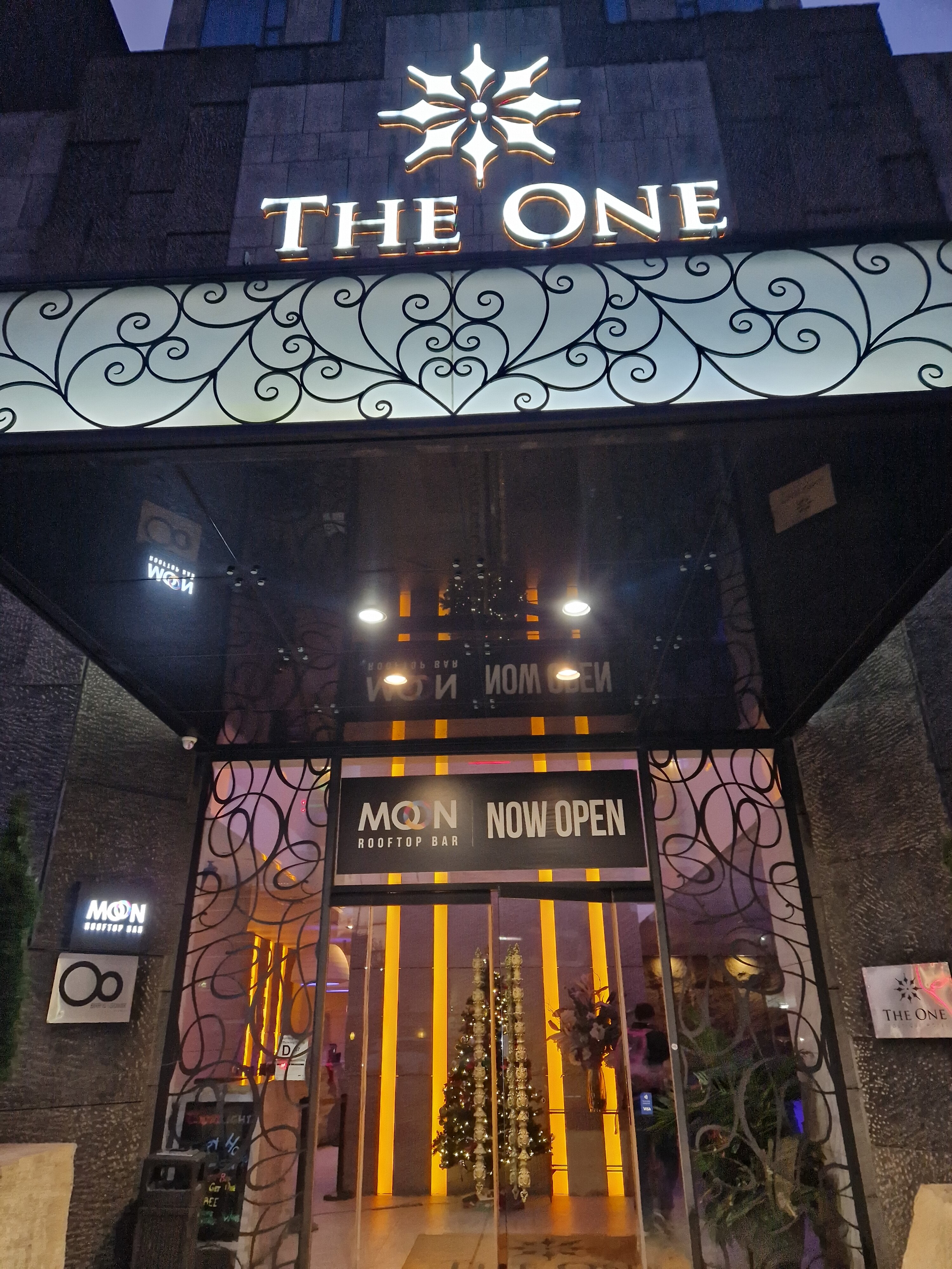 THE ONE BOUTIQUE HOTEL 100 2 3 8 Prices Reviews