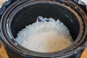 餐饮