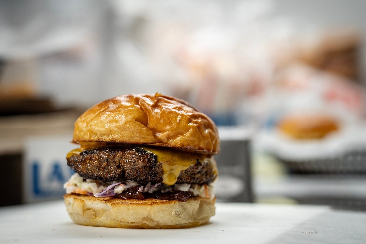 Brown Bag Burger + Bar Flagstaff, Az, Флагстафф - фото ресторана -  Tripadvisor