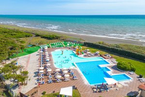 Piscina e spiaggia