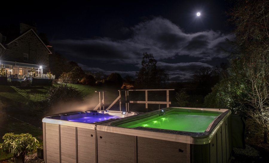Hot tub and Swim Spa