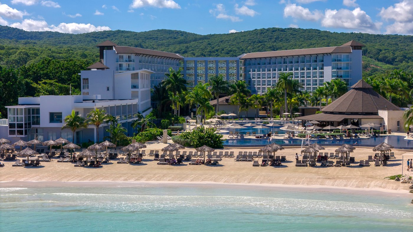 HIDEAWAY AT ROYALTON BLUE WATERS, AN AUTOGRAPH COLLECTION ALL-INCLUSIVE ...