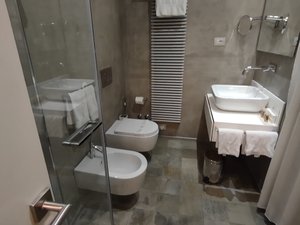 Zimmer und Suite