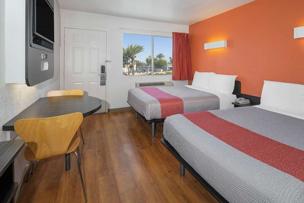 MOTEL 6 VENTURA BEACH 83 9 6 Prices Reviews CA   Motel Ventura Ca Beach 