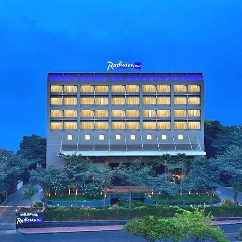 THE 10 CLOSEST Hotels to Radisson Blu Hotel, Bengaluru Outer Ring Road