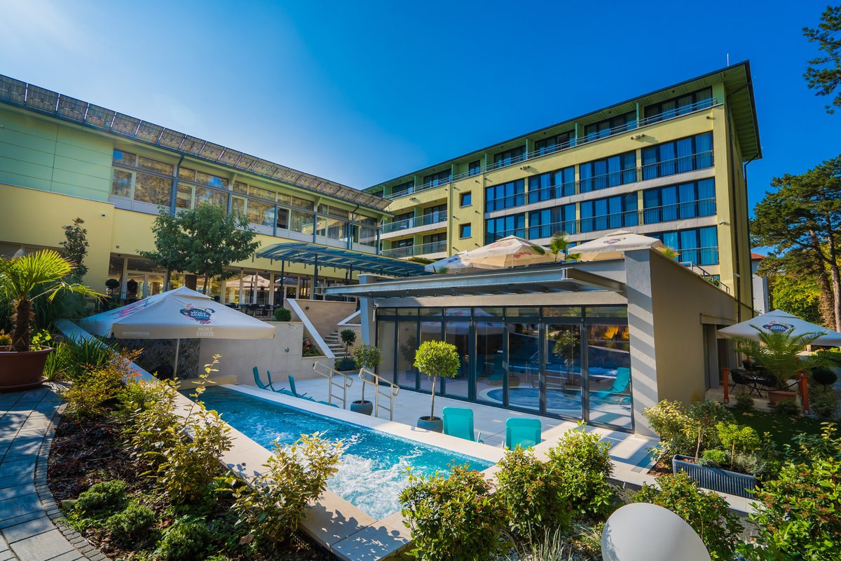 SUNGARDEN WELLNESS & CONFERENCE HOTEL (Шиофок, Венгрия - Медье Шомодь) -  отзывы, фото и сравнение цен - Tripadvisor