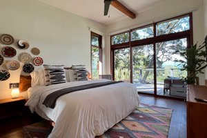 Room & Suite