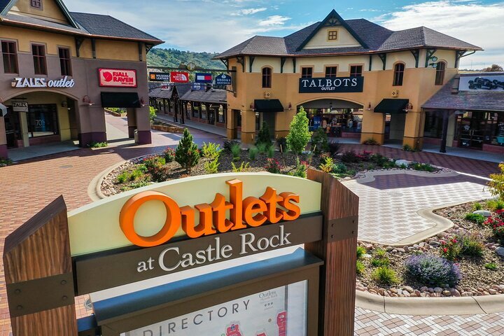 Outlets at discount castle rock coach