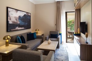 Room & Suite