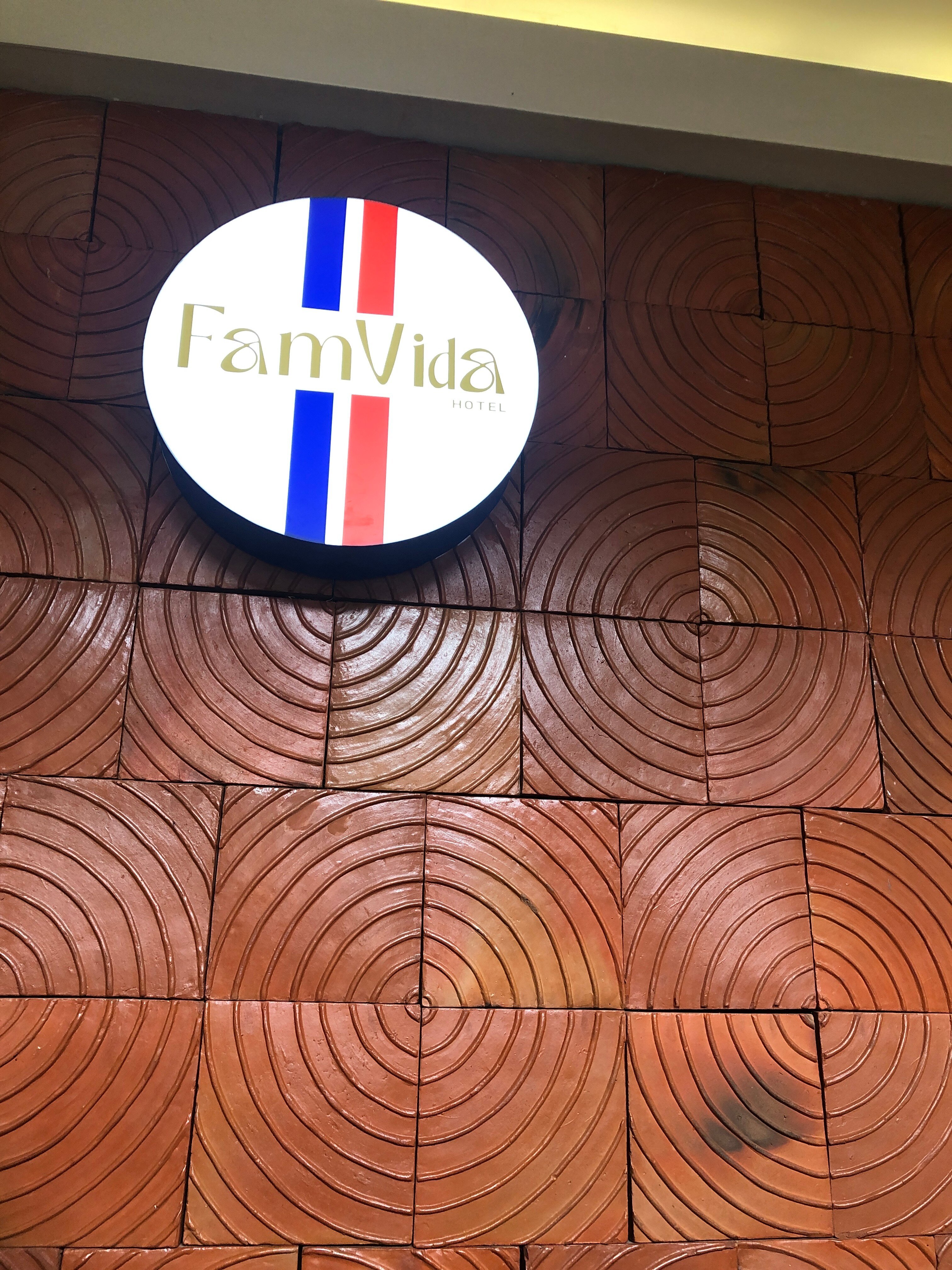 FAMVIDA HOTEL LUBUKLINGGAU $32 ($̶3̶8̶) - Prices & Reviews - Indonesia