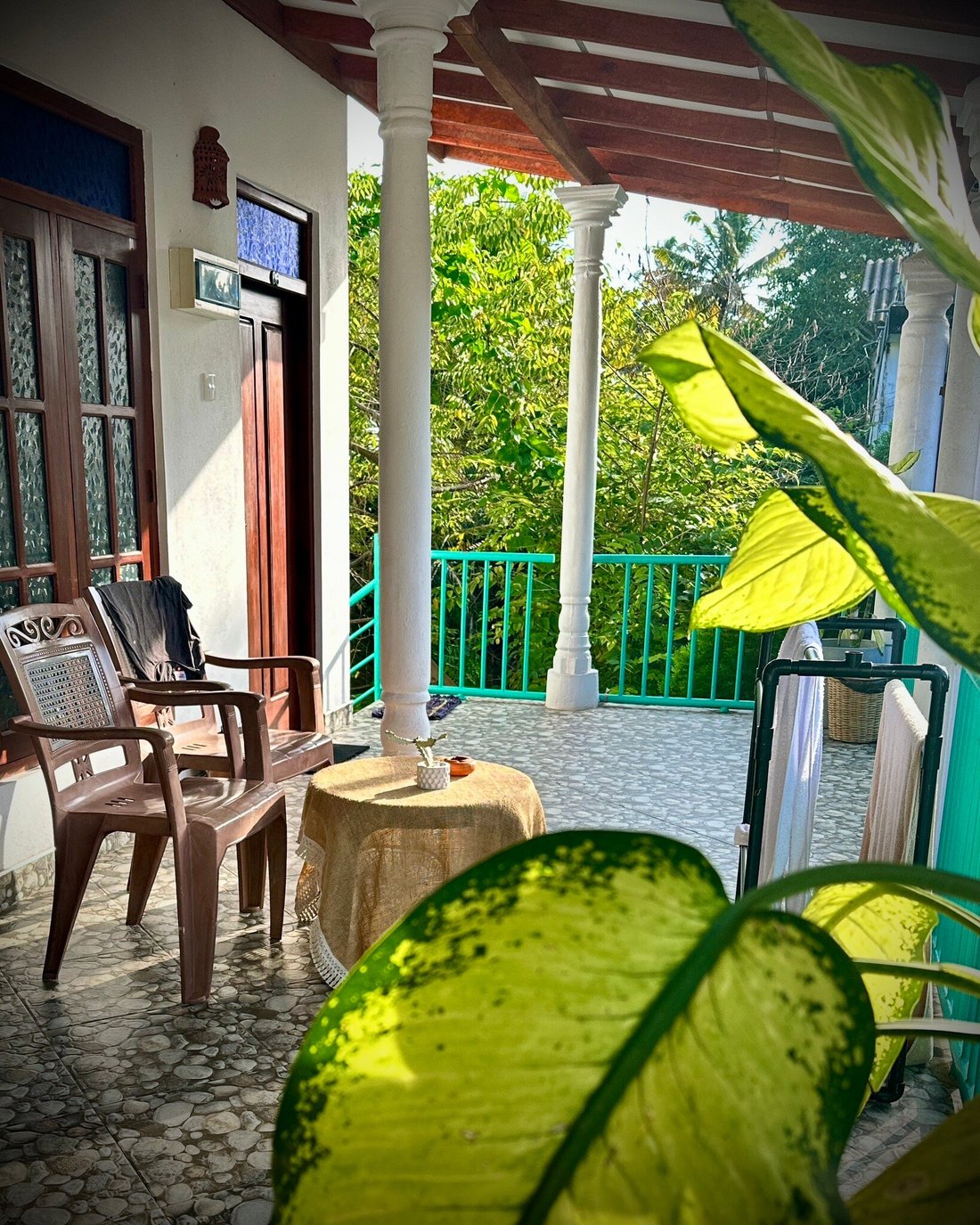 the-sea-bird-prices-inn-reviews-mirissa-sri-lanka