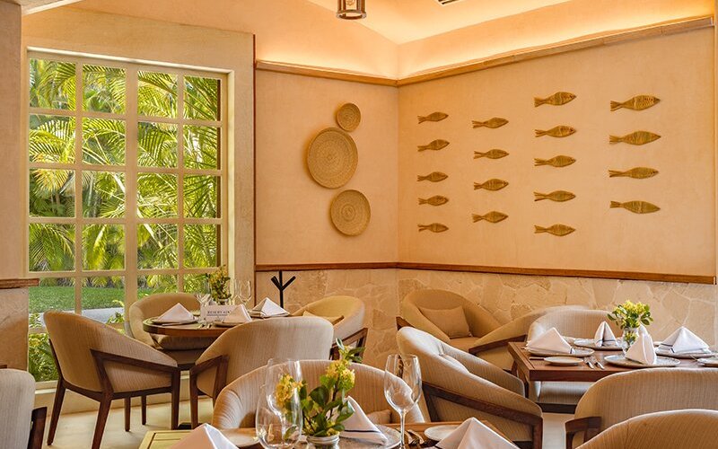 Visit us daily at Taormina Restaurant in Nuevo Vallarta for a delectable culinary experience crafted with passion from our famiglia to yours.  
